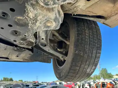 Pezzo di ricambio per auto di seconda mano braccio sospensione inferiore anteriore destro per kia sportage drive 2wd riferimenti oem iam 