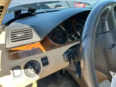 Peça sobressalente para automóvel em segunda mão quadrante por volkswagen passat b6 (3c2) 2.0 tdi 16v referências oem iam 