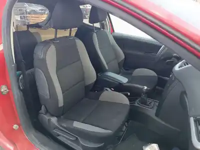 Tweedehands auto-onderdeel RECHTER VOORSTOEL voor PEUGEOT 207  OEM IAM-referenties   