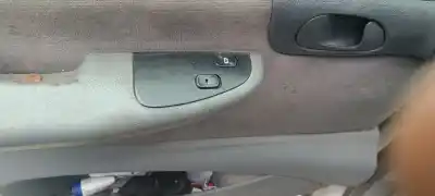 Second-hand car spare part left front power window switch for citroen evasion 2.0 hdi exclusive oem iam references 