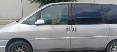 Second-hand car spare part left front door for citroen evasion 2.0 hdi exclusive oem iam references 