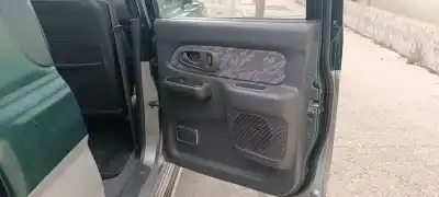 Автозапчасти б/у обивка задней правой двери за mitsubishi l 200 (ka0/kb0) basis einzelkabine 2wd ссылки oem iam 