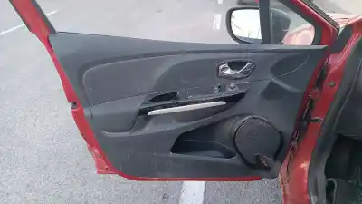 Pezzo di ricambio per auto di seconda mano rivestimento porta anteriore sinistro per renault clio iv (bh_) 0.9 tce 90 riferimenti oem iam 