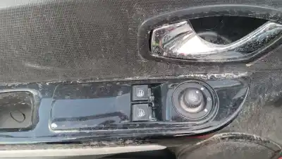 Pezzo di ricambio per auto di seconda mano interruttore alzacristalli anteriore sinistro per renault clio iv (bh_) 0.9 tce 90 riferimenti oem iam 