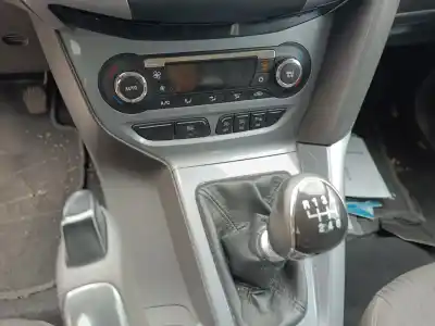 Peça sobressalente para automóvel em segunda mão comando de sofagem (chauffage / ar condicionado) por ford focus lim. (cb8) titanium referências oem iam   