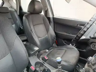 Second-hand car spare part left front seat for hyundai i30 classic oem iam references 