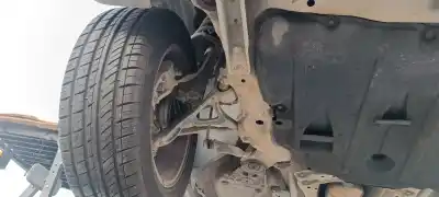 Peça sobressalente para automóvel em segunda mão braço de suspensão inferior dianteiro direito por volvo xc90 d5 kinetic referências oem iam 