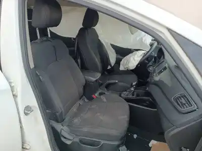 Peça sobressalente para automóvel em segunda mão assento dianteiro direito por kia carens iv 1.6 gdi referências oem iam 
