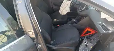 Peça sobressalente para automóvel em segunda mão assento dianteiro direito por peugeot 208 allure referências oem iam   