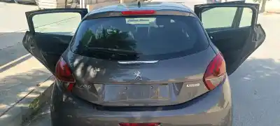 Second-hand car spare part tailgate for peugeot 208 allure oem iam references   