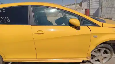 Peça sobressalente para automóvel em segunda mão porta dianteira direita por seat leon (1p1) 1.6 referências oem iam 