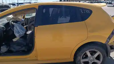Peça sobressalente para automóvel em segunda mão porta do automóvel traseira esquerda por seat leon (1p1) 1.6 referências oem iam 