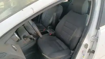 Peça sobressalente para automóvel em segunda mão ASSENTO DIANTEIRO ESQUERDO por PEUGEOT 5008  Referências OEM IAM   