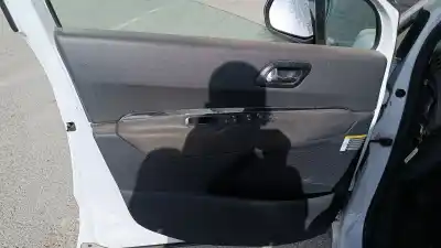 Piesă de schimb auto la mâna a doua garniere ușa fațã stânga pentru peugeot 5008 active referințe oem iam 