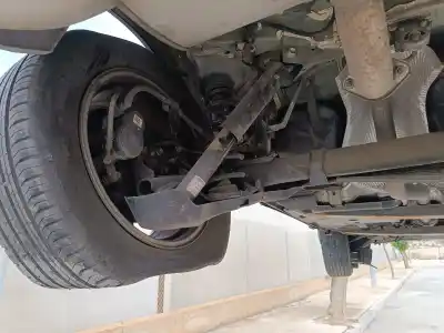 Peça sobressalente para automóvel em segunda mão amortecedor traseiro esquerdo por renault kadjar bose edition referências oem iam 