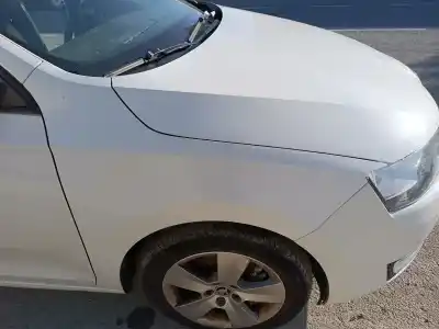 Second-hand car spare part front right fin for skoda rapid active oem iam references   