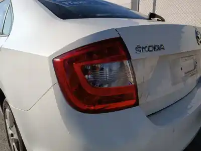 Second-hand car spare part left tailgate light for skoda rapid active oem iam references 