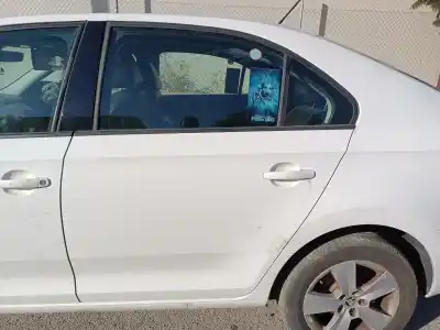 İkinci el araba yedek parçası arka sol kapi için skoda rapid active oem iam referansları   