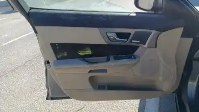 Автозапчастина б/у оббірка передніх дверей ліва для jaguar xf 3.0 v6 diesel cat посилання на oem iam 