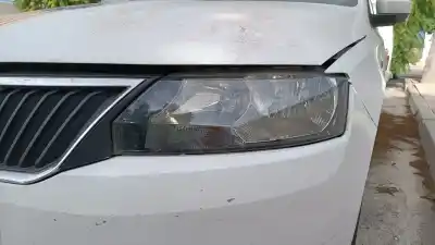Gebrauchtes Autoersatzteil LINKER SCHEINWERFER zum SKODA RAPID (NH) (07.2012->)  OEM-IAM-Referenzen   