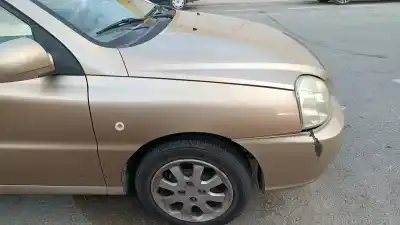 Peça sobressalente para automóvel em segunda mão guarda-lamas dianteiro direito por kia rio ipanema berlina referências oem iam 