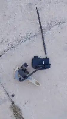 Pezzo di ricambio per auto di seconda mano serratura porta posteriore destra per kia sportage emotion 4x2 riferimenti oem iam 814203u000