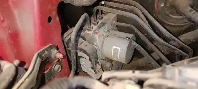 Peça sobressalente para automóvel em segunda mão abs por hyundai i30 (gd) 25 aniversario referências oem iam 58920a6230