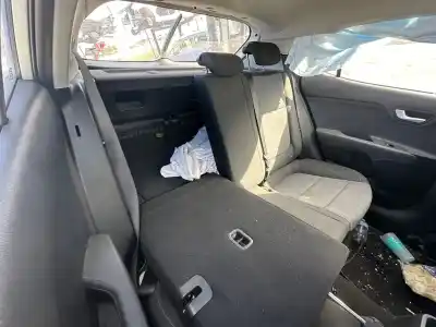 Pièce détachée automobile d'occasion PLAGE ARRIÈRE pour KIA STONIC (YBCUV)  Références OEM IAM   