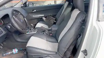 Second-hand car spare part right front seat for volvo c30 2.0d r-design oem iam references 