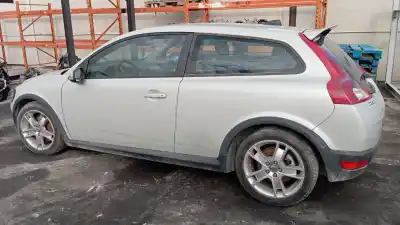 Second-hand car spare part left front door for volvo c30 2.0d r-design oem iam references 