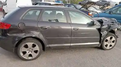 Peça sobressalente para automóvel em segunda mão braço de suspensão inferior dianteiro direito por audi a3 (8p1) 2.0 tdi 16v referências oem iam 