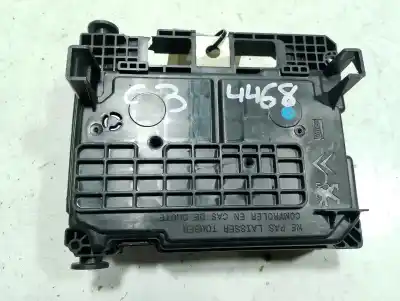 Pezzo di ricambio per auto di seconda mano SCATOLA RELÈ/FUSIBILI per CITROEN C3  Riferimenti OEM IAM 9667199780  