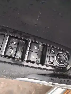 Second-hand car spare part left front power window switch for kia ceed business oem iam references 