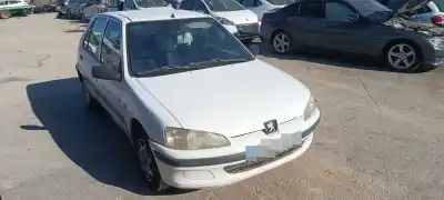 Pezzo di ricambio per auto di seconda mano Parafango Anteriore Destro per PEUGEOT 106 (S2) Kid Riferimenti OEM IAM   