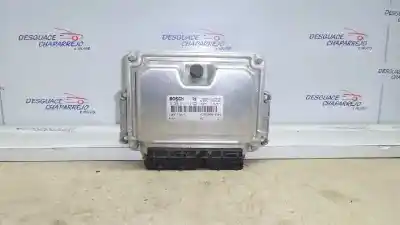Автозапчастина б/у ЕБУ КОНТРОЛЕР ДВИГУНА для RENAULT SCENIC (JA..)  Посилання на OEM IAM 0281010442  H0M8200049306
