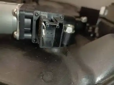 Second-hand car spare part passenger side right window regulator for mazda 2 lim. (de) 1.6 crtd active + oem iam references   