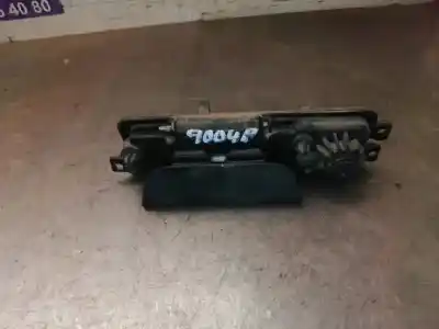 Peça sobressalente para automóvel em segunda mão puxador exterior de mala por dacia logan ambiance referências oem iam 8200431418