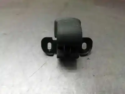 Peça sobressalente para automóvel em segunda mão fechadura do mala por dacia logan ambiance referências oem iam 