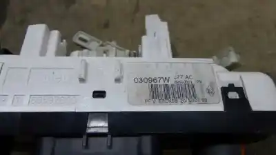 Peça sobressalente para automóvel em segunda mão comando de sofagem (chauffage / ar condicionado)  por renault clio iii 1.2 referências oem iam 030967w  69597003