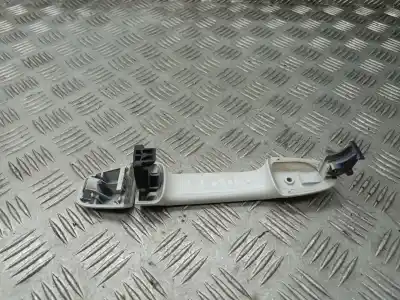 Peça sobressalente para automóvel em segunda mão puxador exterior frente direito por toyota auris active referências oem iam   