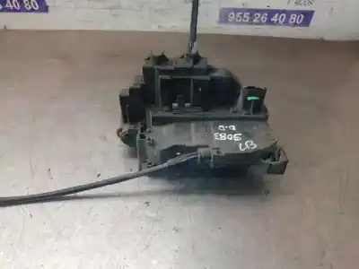 Peça sobressalente para automóvel em segunda mão fechadura da porta dianteira direita por renault clio iii authentique referências oem iam 