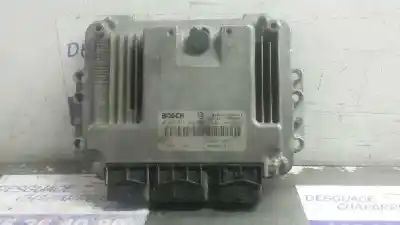 Pièce détachée automobile d'occasion CALCULATEUR MOTEUR ECU pour RENAULT MEGANE II BERLINA 5P  Références OEM IAM 0281011549  8200310863