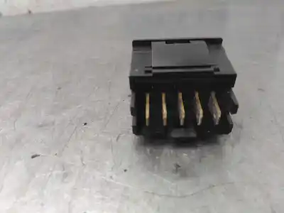 Peça sobressalente para automóvel em segunda mão botão / interruptor elevador vidro dianteiro esquerdo por citroen berlingo 1.1 referências oem iam   