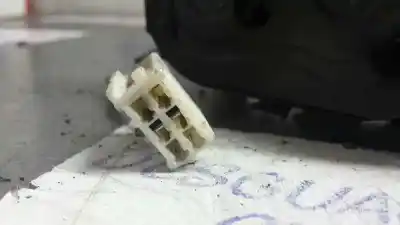 Second-hand car spare part rear left door lock for mazda premacy (cp) td active oem iam references   