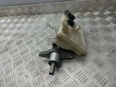 Peça sobressalente para automóvel em segunda mão bomba de travões por renault master bus l3h2 3.8t referências oem iam 03350890491  