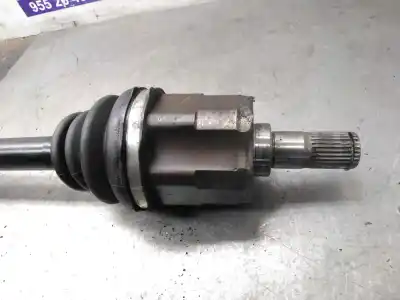 Second-hand car spare part front right transmission for kia cee´d  oem iam references   