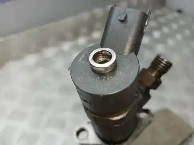 Pezzo di ricambio per auto di seconda mano iniettore per ford c-max (cb3) 1.6 tdci cat riferimenti oem iam 0445110239  
