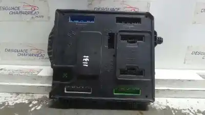 Peça sobressalente para automóvel em segunda mão caixa de fusíveis e relés por renault fluence dynamique referências oem iam a2c53284891  