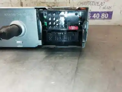 Second-hand car spare part audio system / radio cd for citroen jumpy hdi 120 atlante millenium combi oem iam references 96643697xt  