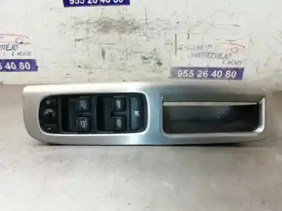 Recambio de automóvil de segunda mano de MANDO ELEVALUNAS DELANTERO IZQUIERDO para VOLVO V50 FAMILIAR  referencias OEM IAM 30658444  